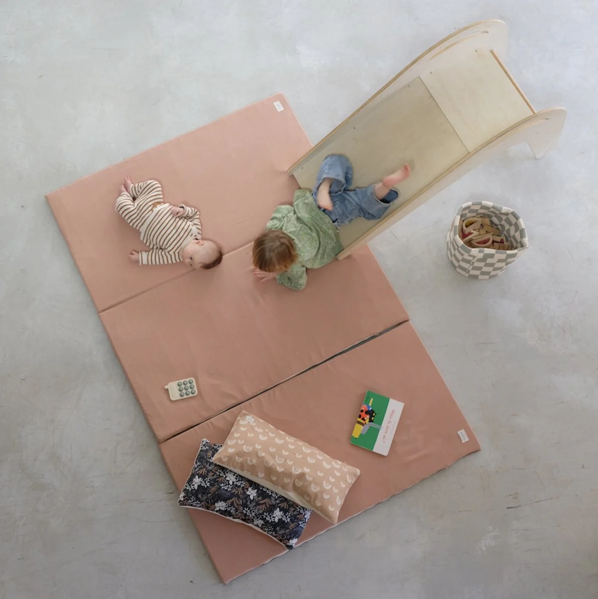 Miniature 1